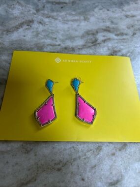 Kendra Scott Alexa drop earrings Custom Turquoise magenta pink gold statement